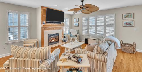 1809 Greenwood Ter, Belmar NJ 07719-2911 exterior