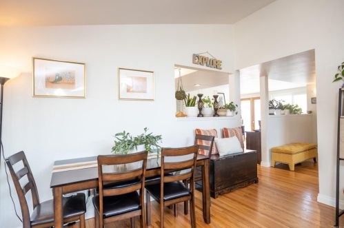 5567 Brunswick Ave, San Diego CA 92120-1903 exterior