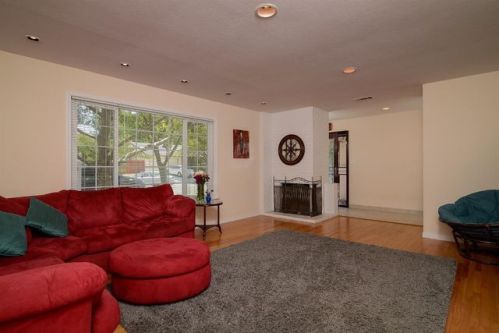 8705 Baxter Way, Citrus Heights, CA 95662-5101
