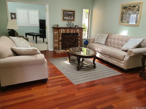 23907 Capistrano Ct, Santa Clarita, CA 91355-3301