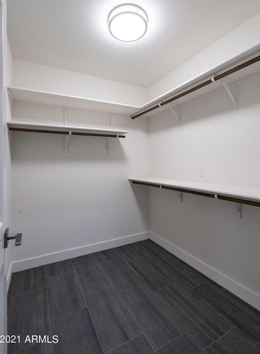 6803 15 St, Phoenix AZ 85040-2321 exterior