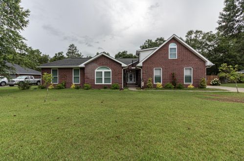 5386 Gardenbrook Blvd, Milton, FL 32570-2334