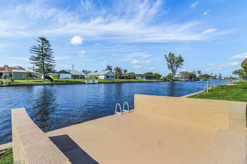 1826 6th Ave, Cape Coral, FL 33909-9215