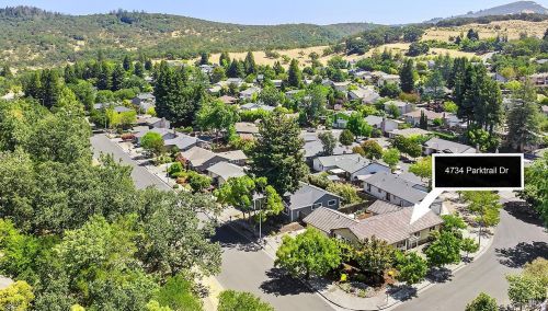 4734 Parktrail Dr, Santa Rosa, CA 95405-7929