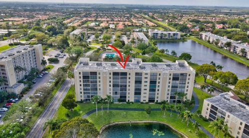 7310 Ashford Pl, Delray Beach FL 33446-2966 exterior