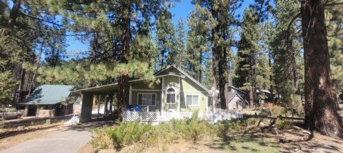 3725 Spruce Ave, South Lake Tahoe, CA 96150-8372