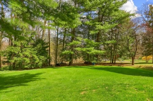 336 Forestwood Dr, Gibsonia, PA 15044-9208
