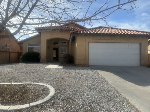 15168 Zircon Dr, Victorville, CA 92394-0509