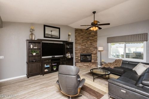 415 Snowbird Ln, Lake Havasu City AZ  86403-4952 exterior