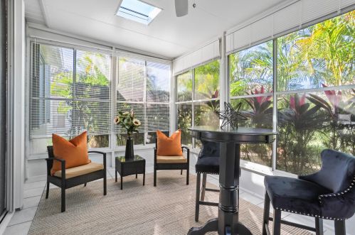 899 Sarria Ct, Fort Pierce FL  34986-1700 exterior