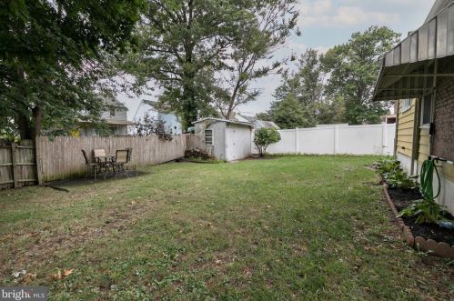 1104 Howard Ave, Gloucester NJ  08031-1531 exterior