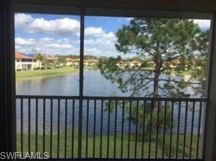 500 Robin Hood Cir, Naples, FL 34104-5444