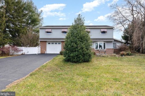 2053 Stoverstown Rd, Spring Grove PA  17362-7830 exterior