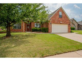 11000 107th Cir, Yukon, OK 73099-8092