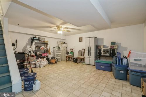 818 Westfield Dr, Riverton NJ  08077-3357 exterior