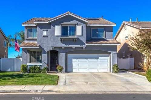 1511 Meadow Crest Rd, Beaumont, CA 92223-6430