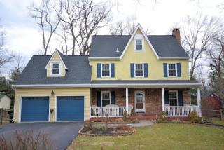 203 Pioneer Dr, Lansdale, PA 19446-6420