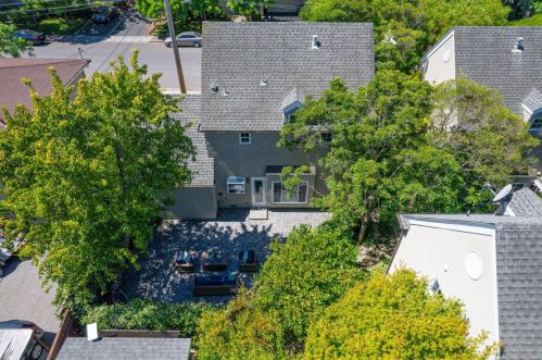 1960 San Ramon Ave, Mountain View CA  94043-2960 exterior