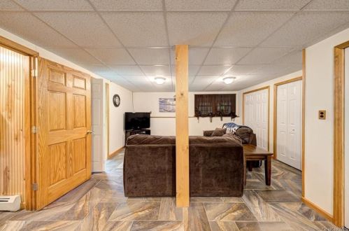 6 Sunset Dr, Monticello NY  12701-4500 exterior