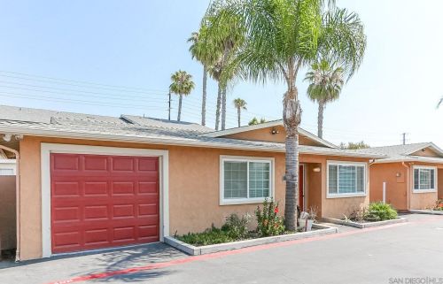 423 Johnson Ave, El Cajon, CA 92020-4943