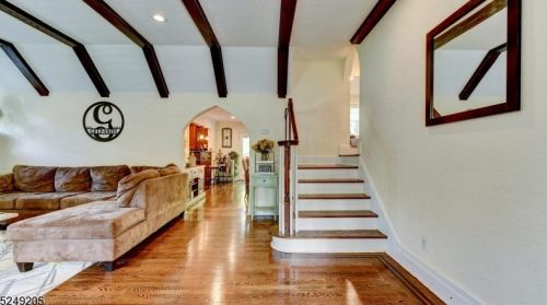 12 Hickory St, Cranford NJ  07016-3045 exterior