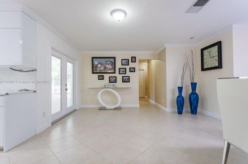 16745 Wiltshire Dr, Town Of Loxahatchee Groves FL  33470-4060 exterior