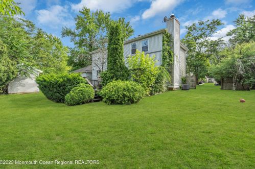 163 Colonial Dr, Lakewood NJ  08701-5852 exterior