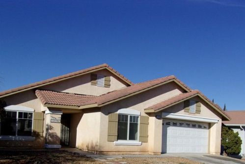12798 Sweetwater Dr, Victorville, CA 92392-8054