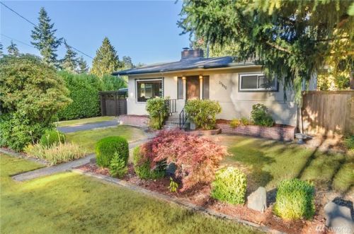 15850 10th Ave, Seattle, WA 98166-2906