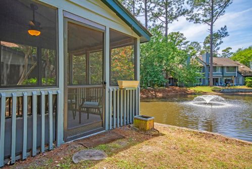 1106 Shadow Lake Cir, Mount Pleasant SC  29464-9039 exterior