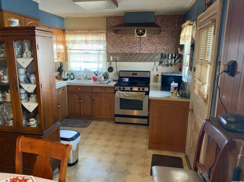 1244 New York Ave, Floral Park NY  11003-3345 exterior