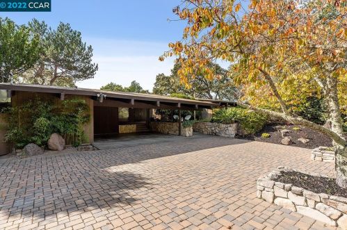 52 Via Floreado, Orinda, CA 94563-1925
