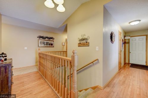 1216 6th Ave, Little Falls, MN 56345-2553