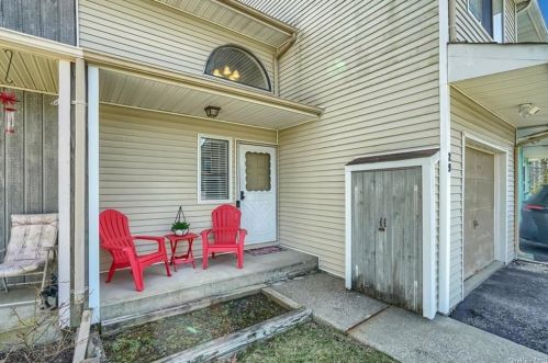 29 Darin Rd, Warwick, NY 10990-4007
