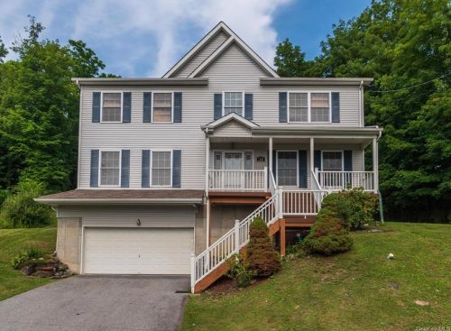 74 Orchard St, Marlborough, NY 12542-6150