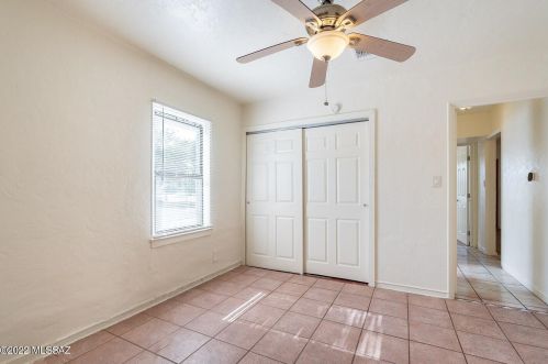 1200 Hampton St, Tucson AZ 85712-2313 exterior