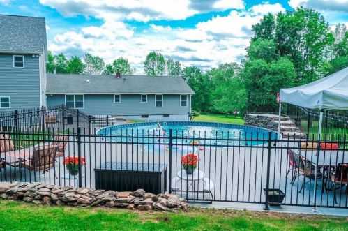 70 Muthig Rd, Hurleyville NY  12747-5056 exterior