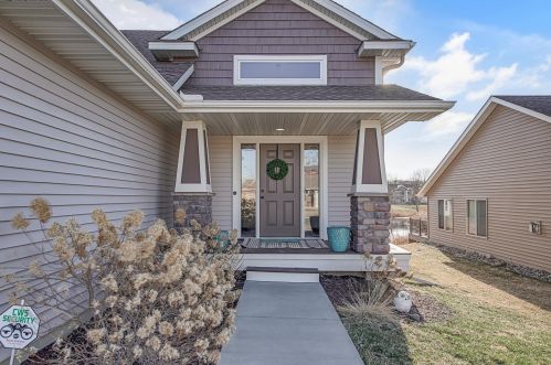 20483 Goodvine Trl, Columbus, MN 55025