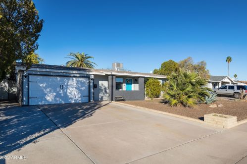 1128 Emerald Ave, Mesa, AZ 85210-3413