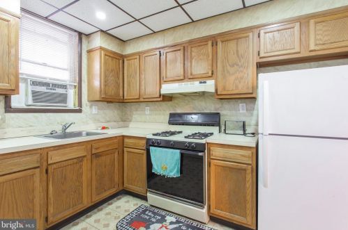 1815 Dudley St, Philadelphia PA 19145-2923 exterior