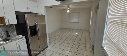 731 28th Ave, Hollywood FL  33020-3814 exterior