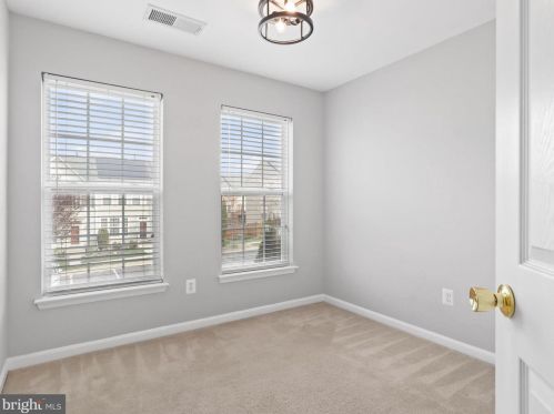 2217 William Harris Way, Woodbridge VA  22191-6381 exterior