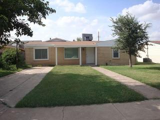 1113 Pne Ave, Midland TX  79705-6743 exterior