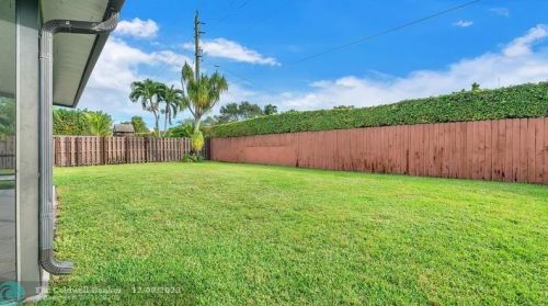 333 27th Ave, Delray Beach FL  33445-4401 exterior