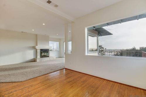 1917 California St, San Diego CA 92110-2113 exterior