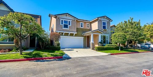51 Freeman Ln, Buena Park CA  90621-5003 exterior