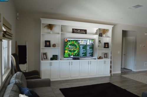 1205 Camelia Dr, Liberty Farms CA  95620-0037 exterior