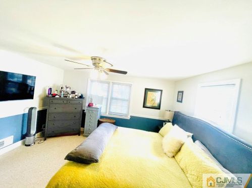 74 Richmond Ter, Rahway NJ  07065-1514 exterior