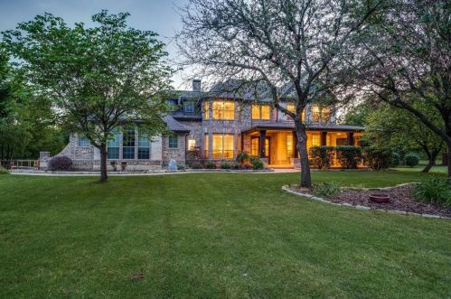 8540 Stallion Ct, Denton, TX 76208-2160