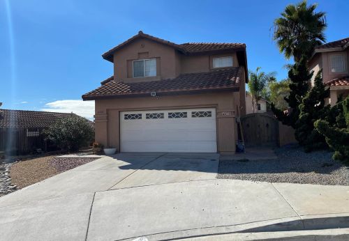 6044 Tonawanda Dr, San Diego, CA 92139-3623